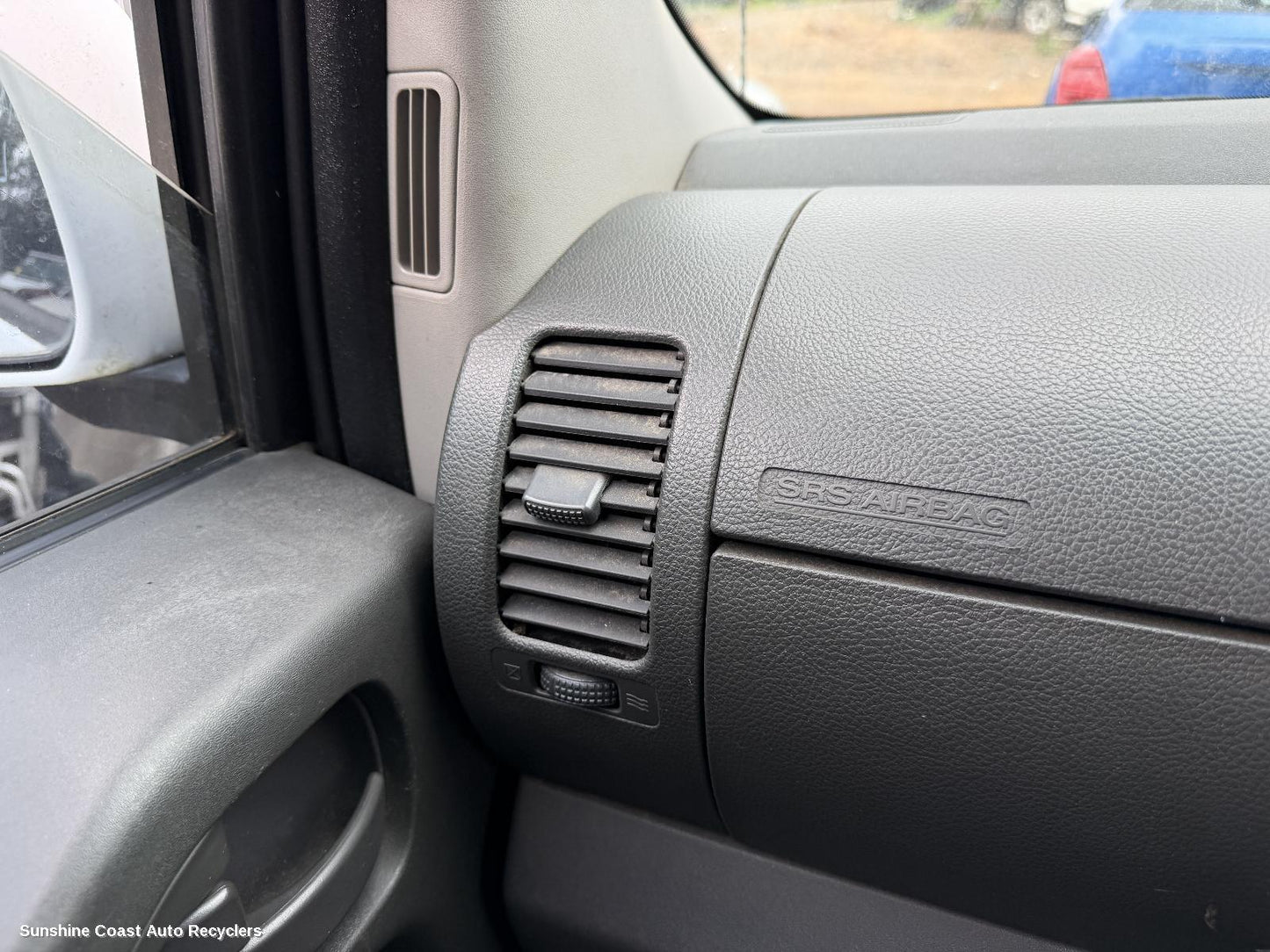 2011 Nissan Navara Misc