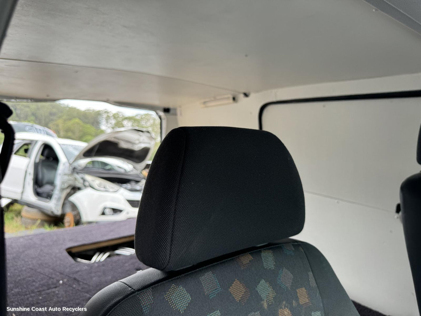 2008 Mercedes Vito Headrest