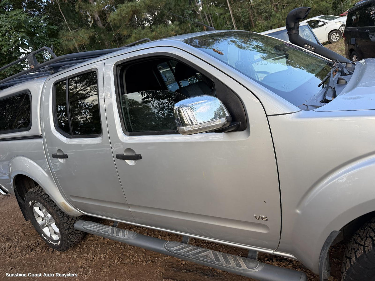 2011-2014 Nissan Navara Right Front Door Window