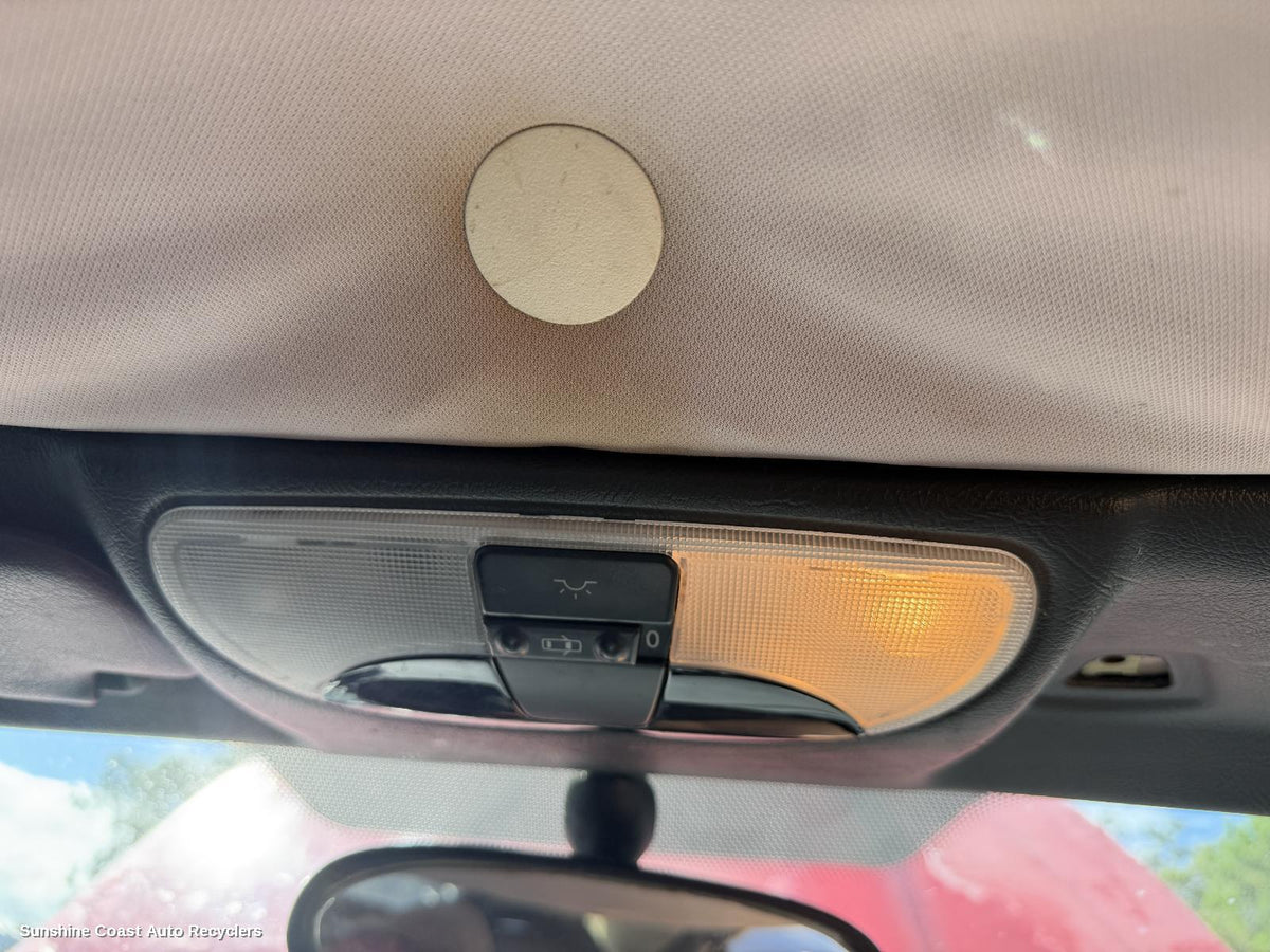 1997-2004 Mercedes Slk Courtesy Light