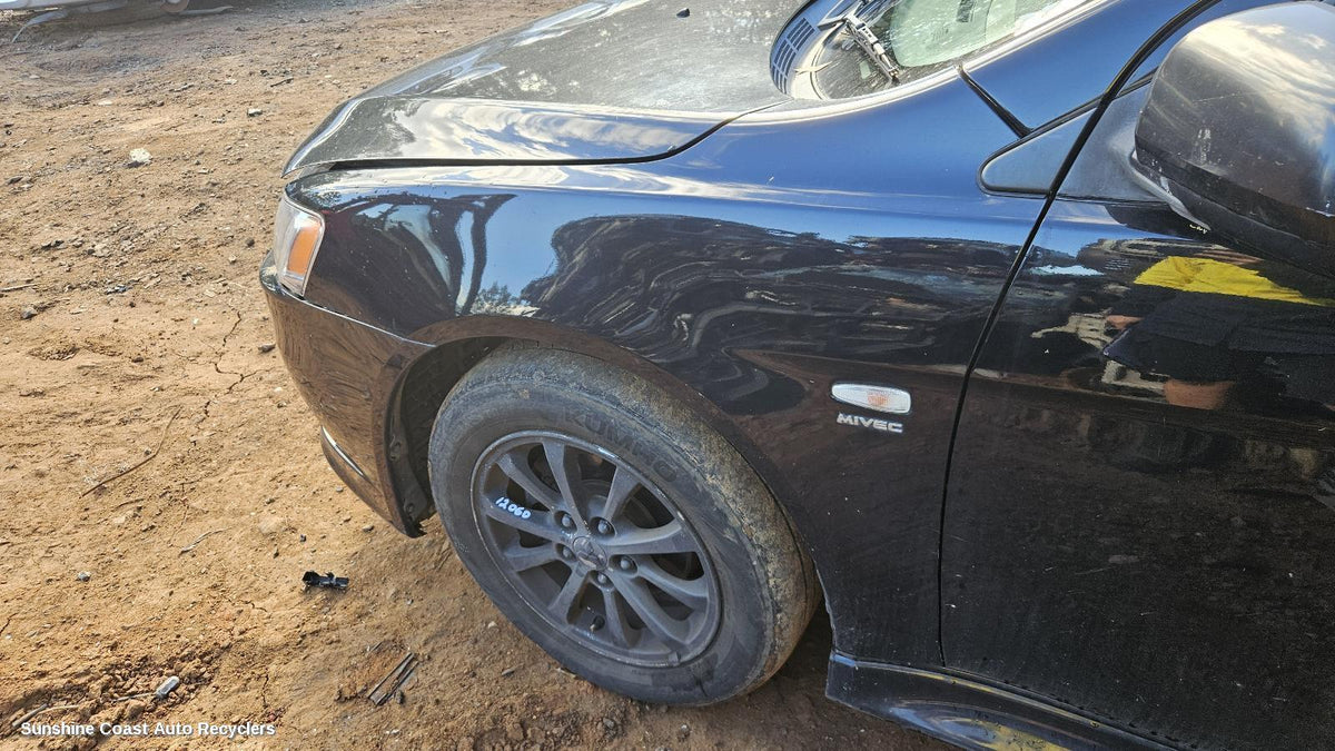 2007-2015 Mitsubishi Lancer Left Guard