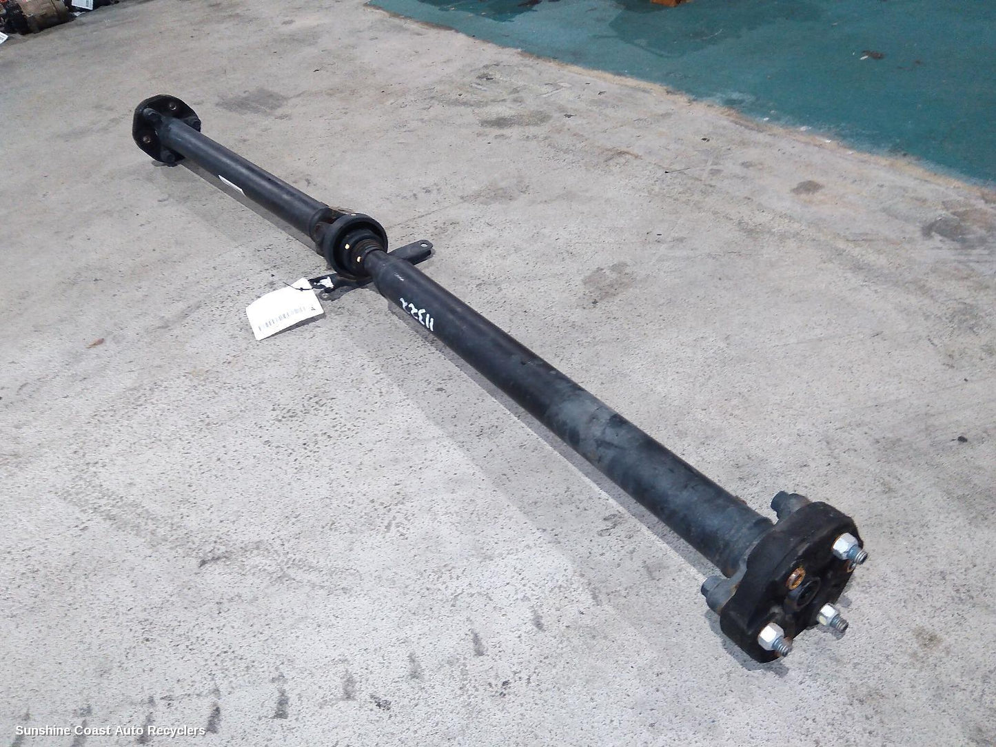 2014 Holden Commodore Rear Drive Shaft