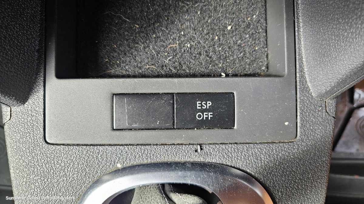 2005-2010 Volkswagen Caddy Misc Switch Relay