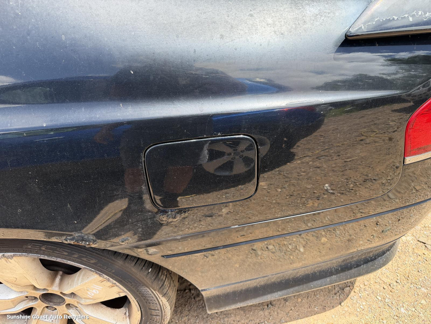 2006 Ford Falcon Fuel Door   Filler