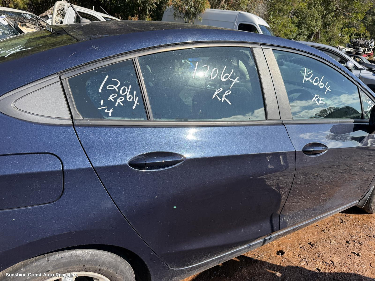 2017-2020 Holden Astra Right Rear 1 4 Door Glass