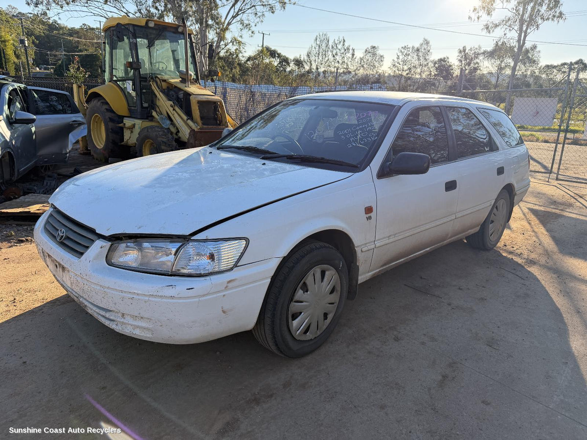 1997-2002 Toyota Camry Bonnet